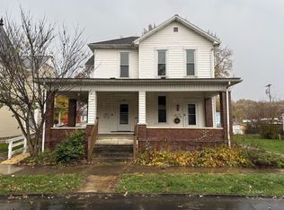 43/45 E Columbus St, Nelsonville, OH 45764