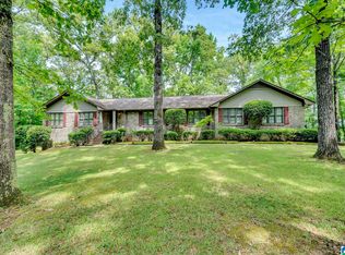 3861 Parkwood Rd, Bessemer, AL 35022