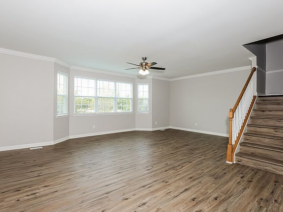 5th image of 1205 Heritage Links Dr