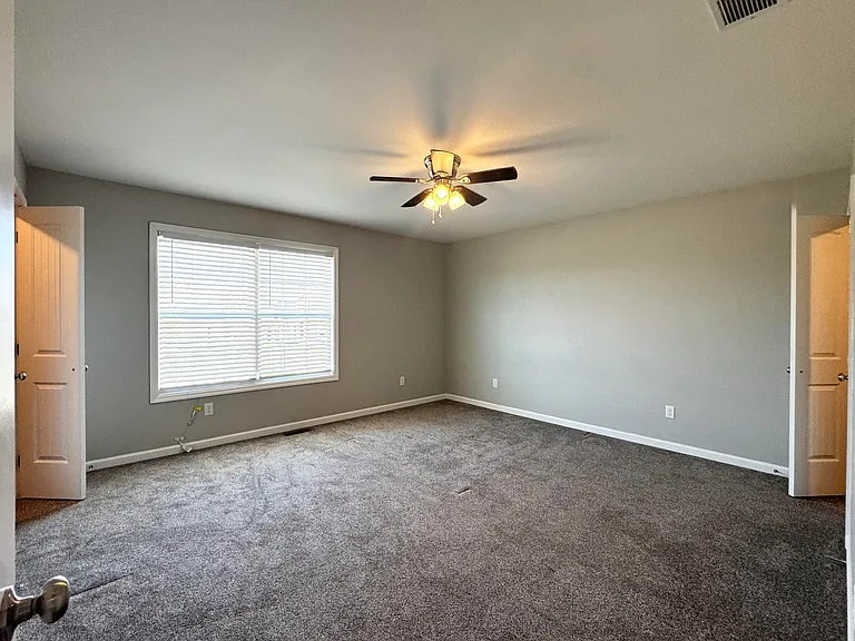 2027 Dolly Dr — Photo 26