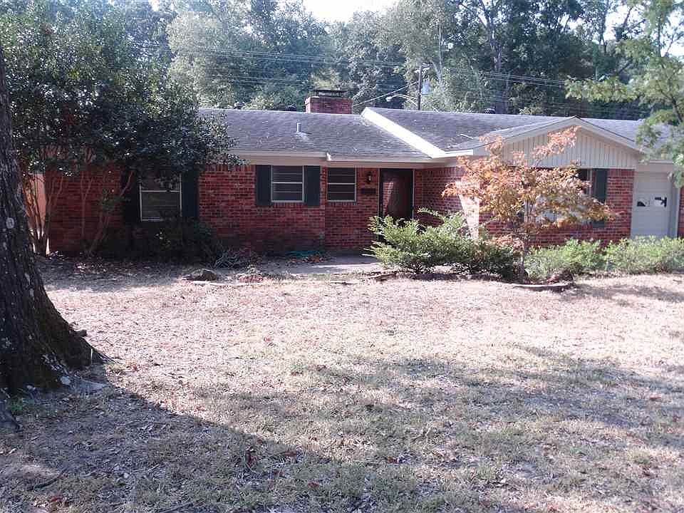 1st image of 4617 Cambridge Dr