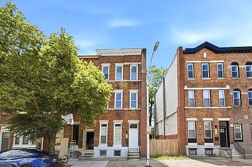 719 E 20th St Photo 1