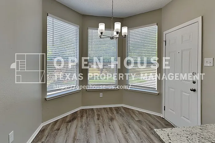 5729 Round Rock Rd — Photo 8