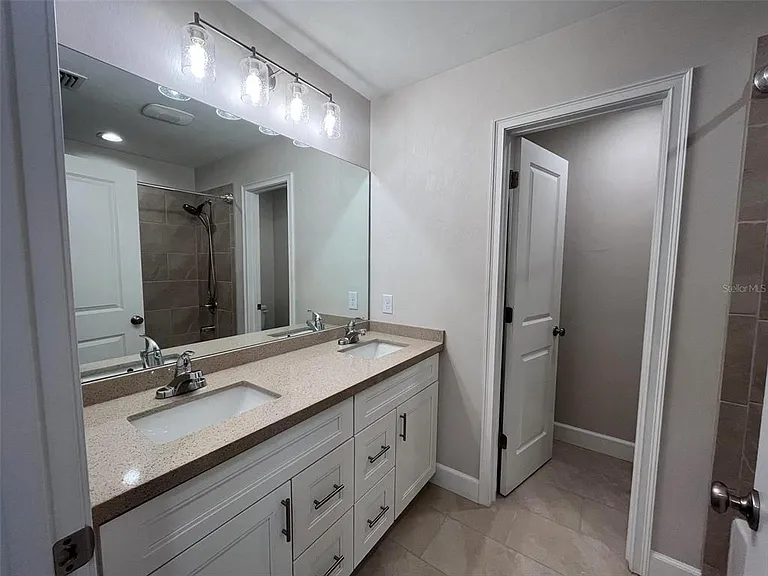 1641 NW 121st Way — Photo 10