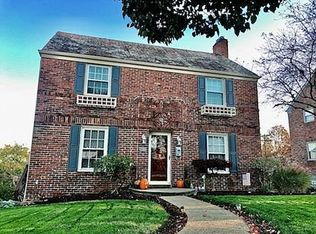 116 National Dr, Pittsburgh, PA 15236