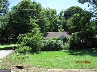 202 Elizabeth St, Griffin, GA 30223