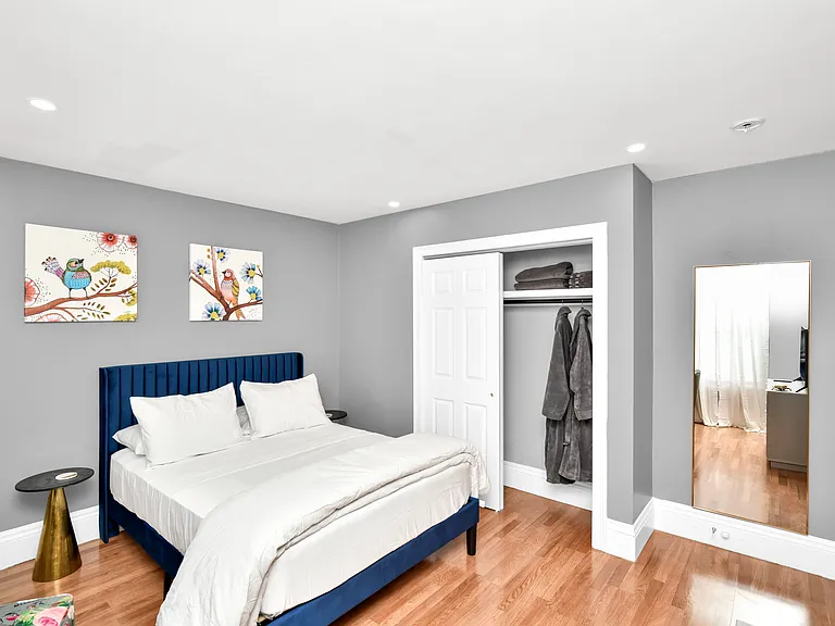 10 Pierce Ave #2 — Photo 46