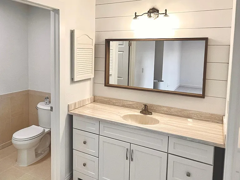E Alabama Dr — Photo 10