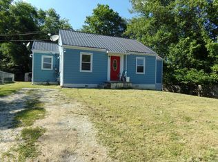 213 Linden Ave, La Follette, TN 37766