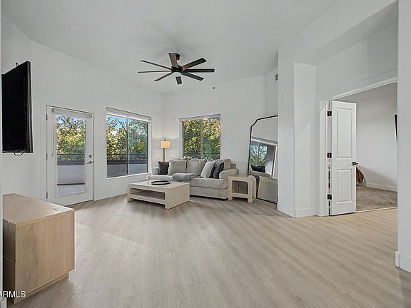 5th image of 945 E PLAYA DEL NORTE Drive #2007