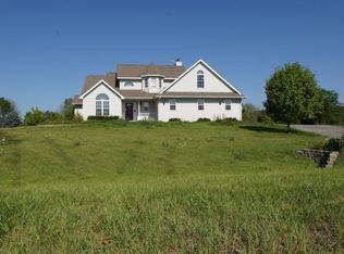 330 Austin Ct, Yorkville, IL 60560