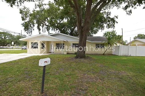 7800 55th Way N Photo 1