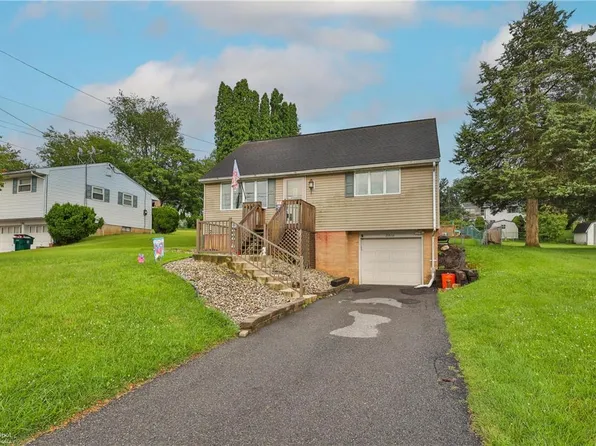 2916 Clayton St, Easton, PA 18045