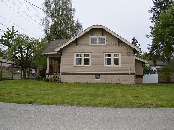 3rd image of 18007 NE 159th St
