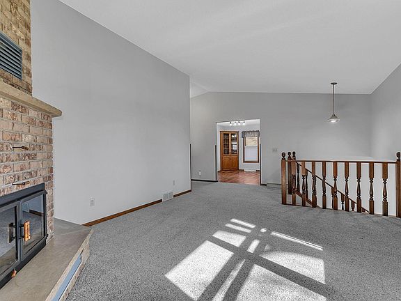 5th image of 32878 Spunk Tree Cir