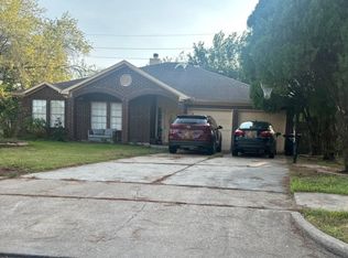 8210 Alabaster Dr, Houston, TX 77083