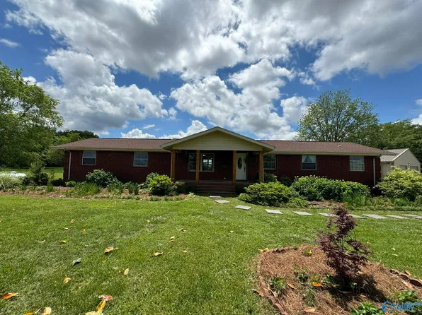 196 New Market Rd, New Market, AL 35761