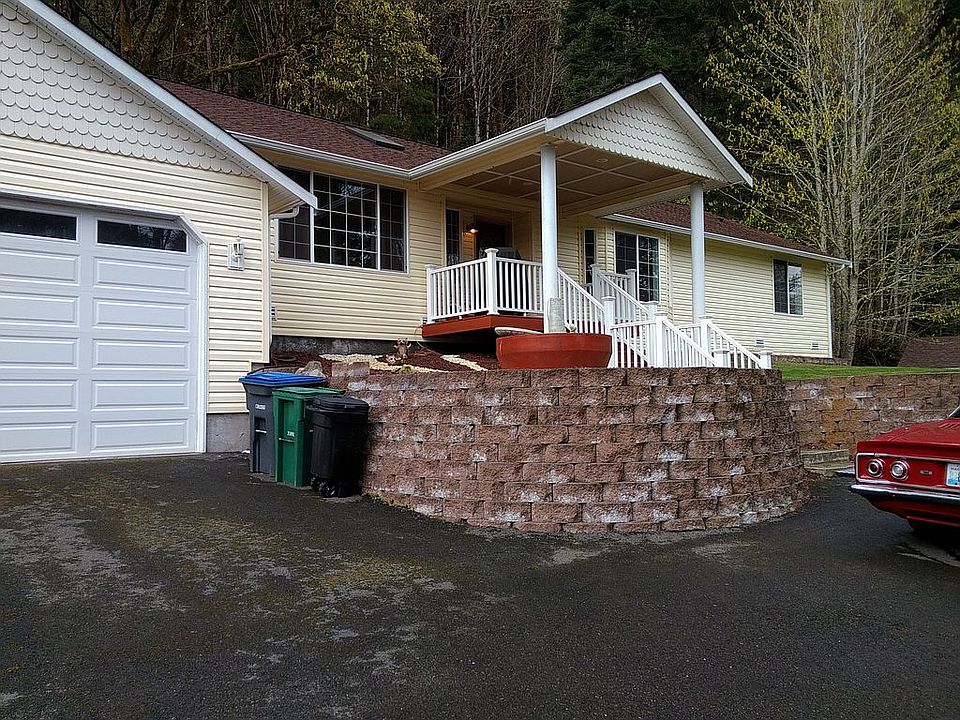 Front Entry, two lawn levels