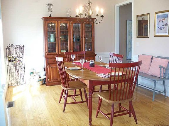 2nd image of 57 Schooner Cove Ln