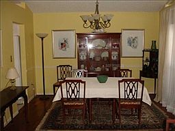 4th image of 1723 Golfside Dr