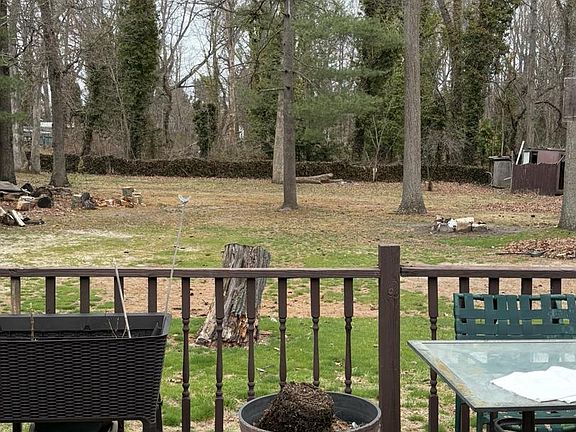 3rd image of 1138 Chimes Ter