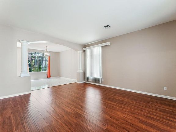 5th image of 7821 Waterfalls Ave
