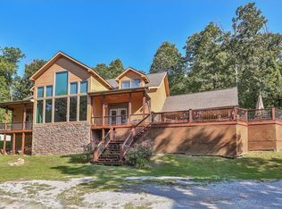 18244 River Valley Rd, Siloam Springs, AR 72761