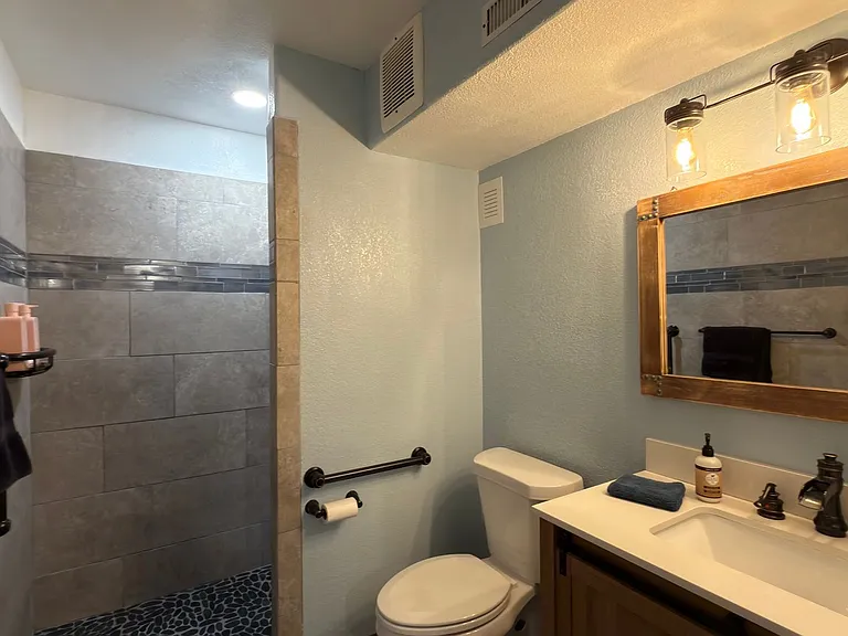 296 Sloan Dr — Photo 31