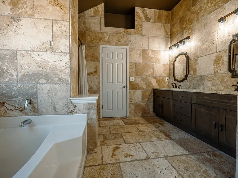7445 Absinth Dr — Photo 16