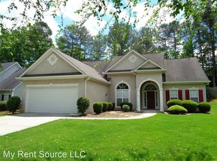 47 Pine Cres, Newnan, GA 30265