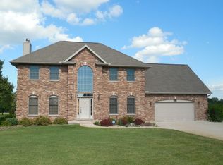 3059 E 1825th Rd, Ottawa, IL 61350