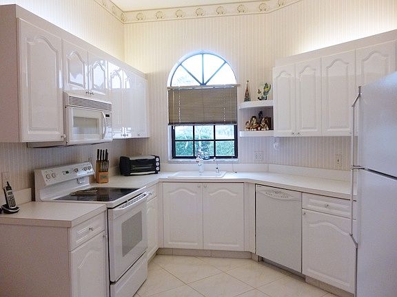 5th image of 5163 Europa Dr #N