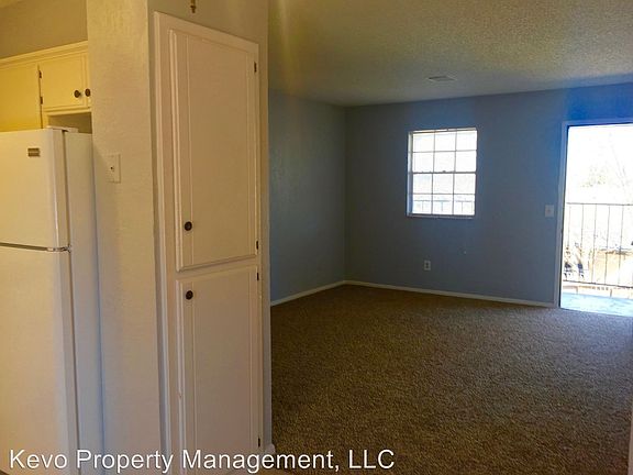 3rd image of 2748 NW 57th St APT 8