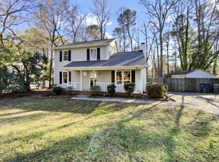 1102 Apache Ln, Apex, NC 27502