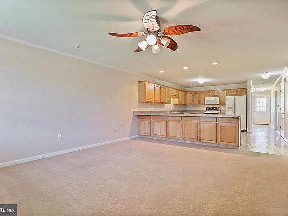 5th image of 612 Palm Beach Dr