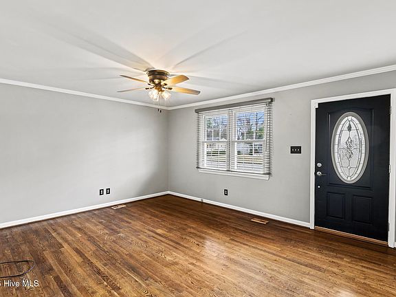 5th image of 1033 Decatur Road