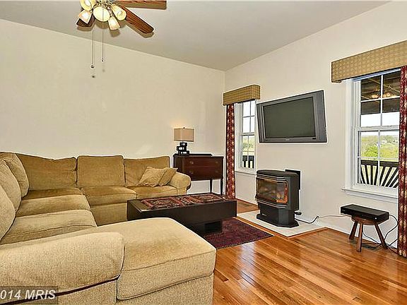 5th image of 10113 Saddleridge Dr