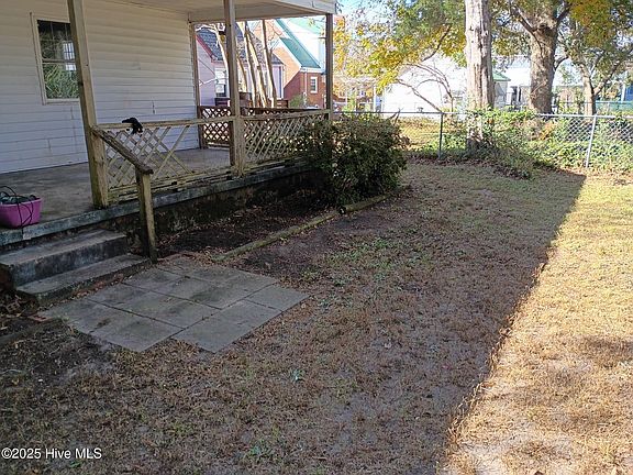 3rd image of 1708 National Avenue