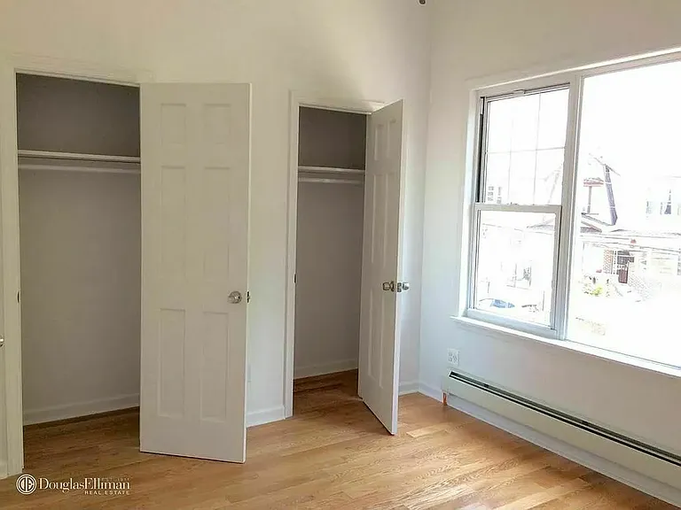 776 E 45th St #2 — Photo 5