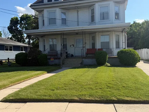 430 River Dr #2, Westville, NJ 08093