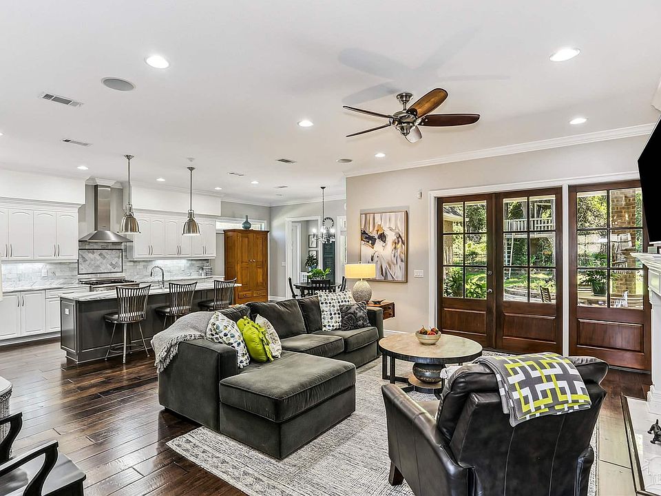 8658 Foxtail Loop, Pensacola, FL 32526 | Zillow