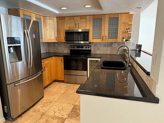 3rd image of 1445 Grand Ave APT E