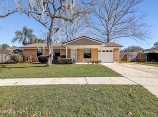 919 Winstonian Way St, Jacksonville, FL 32221