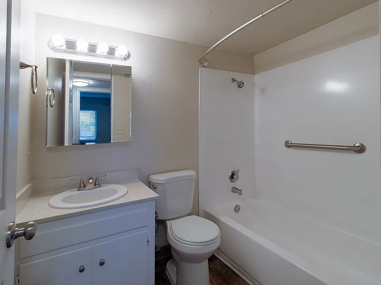 Northridge Terrace Apartments at 4900-4948 Stamas Lane, Fair Oaks California — Photo 66