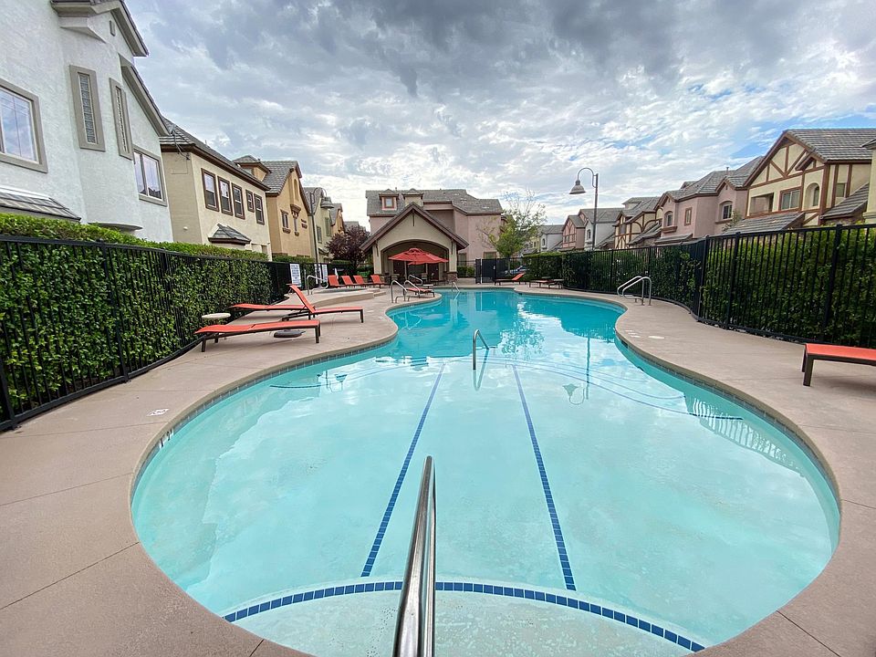 1st image of 9236 Dalmahoy Pl