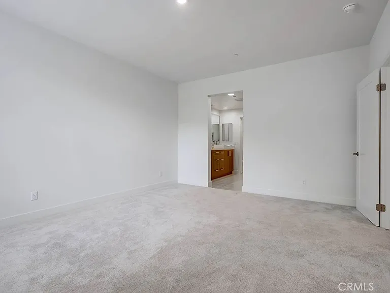 67 Lennox — Photo 26