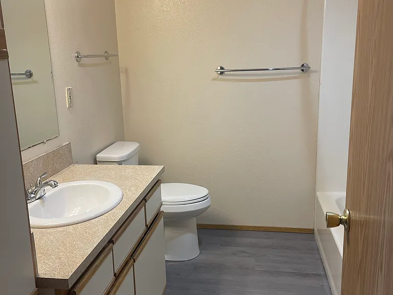 1115 Cherry Ct #1234 — Photo 6
