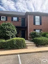 2 bed, 2.0 bath, 972 sqft, $1,800 — Photo 1