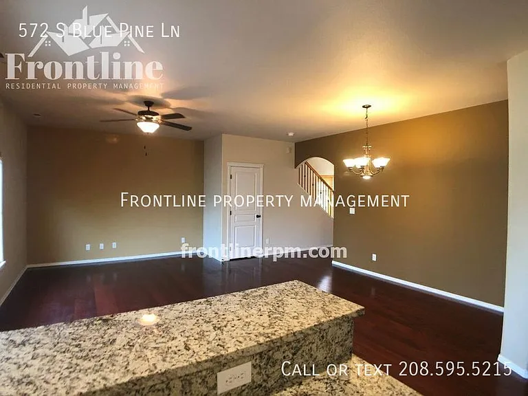 572 S Blue Pine Ln — Photo 4