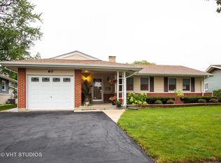 60 Woodcrest Ln, Elk Grove Village, IL 60007